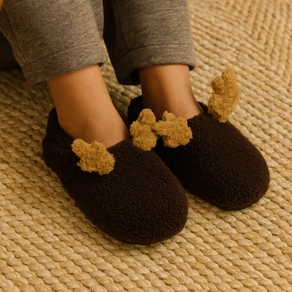 Classic Cozy Reindeer Slipper